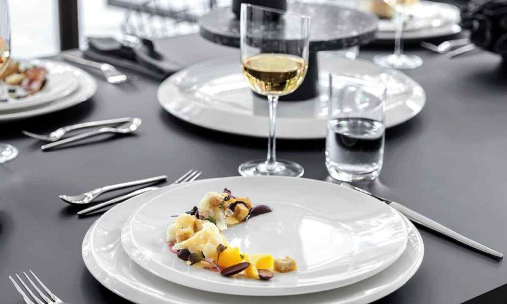 Salad or Dessert Plate