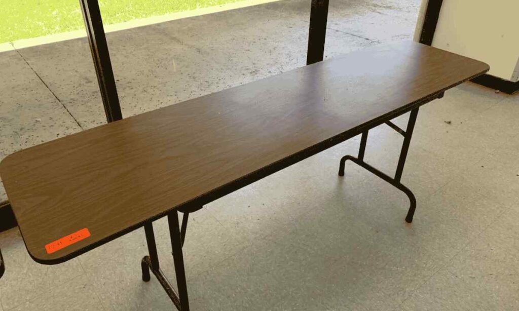 Folding Table (Narrow Width)