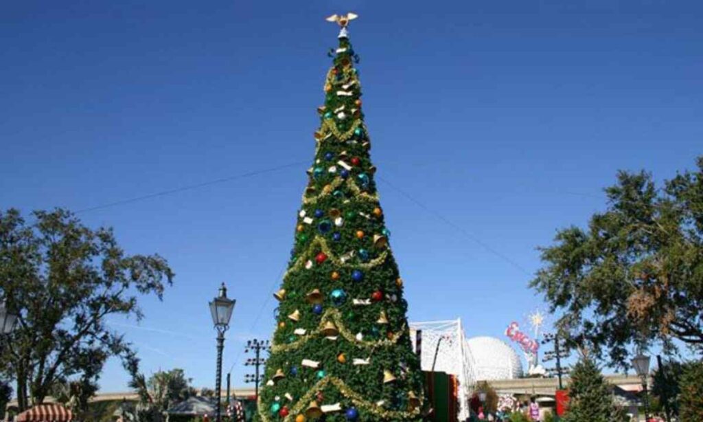 Large Christmas Tree