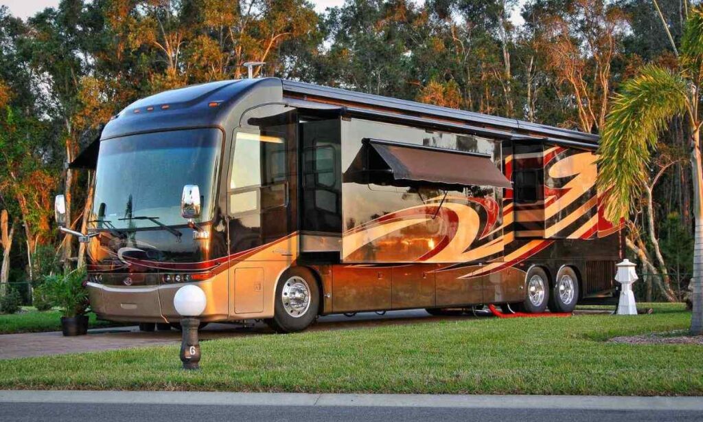 Large RV or Motorhome (Class A)