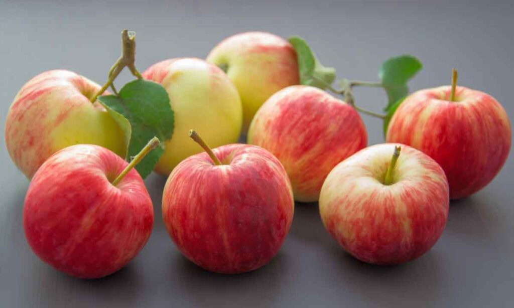 Small Apple