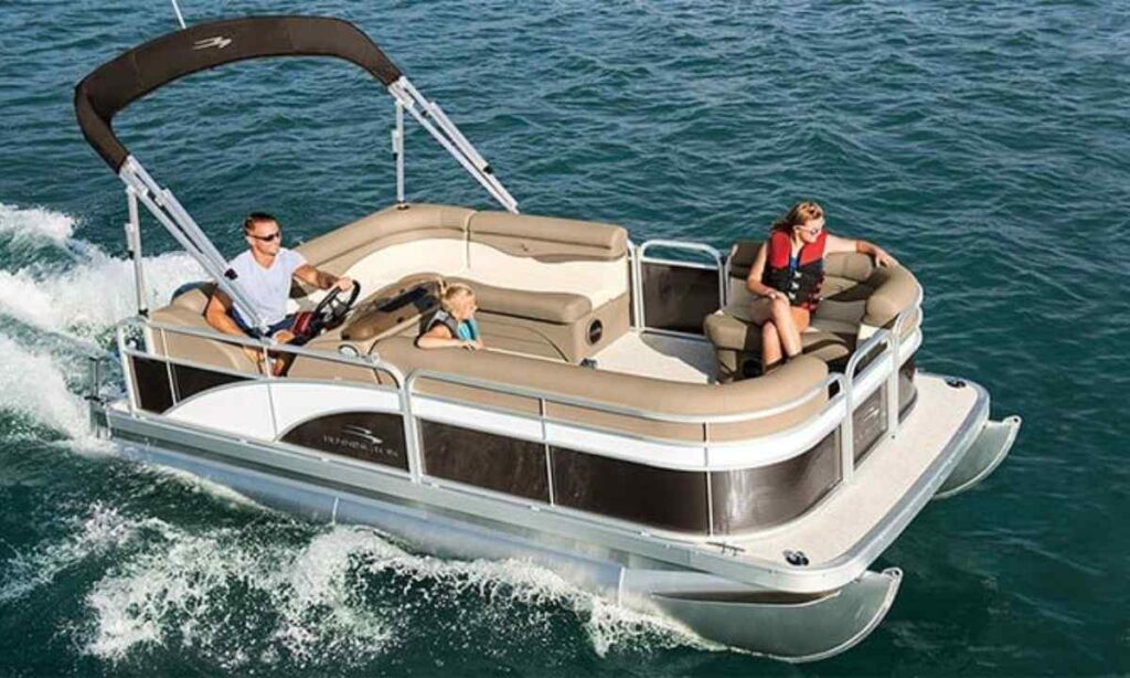 Small Boat or Pontoon