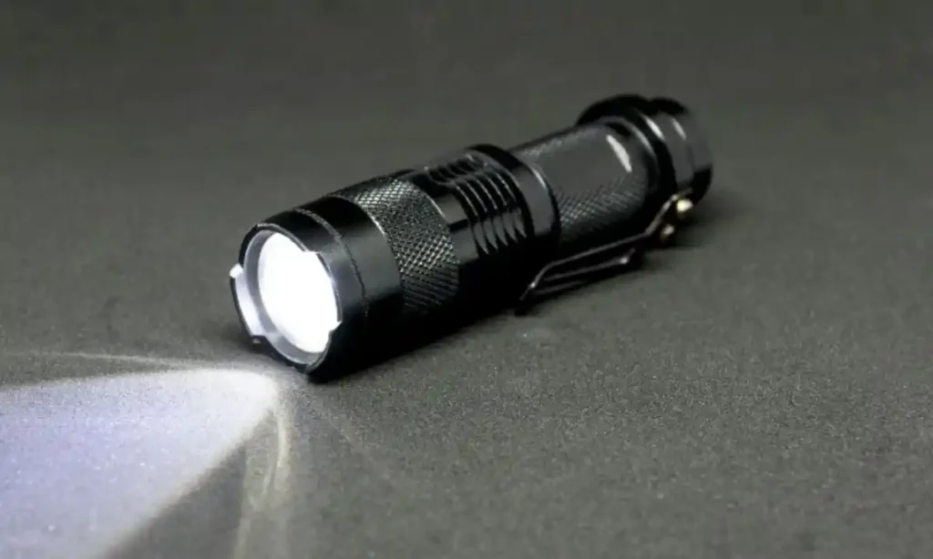 Standard Flashlight