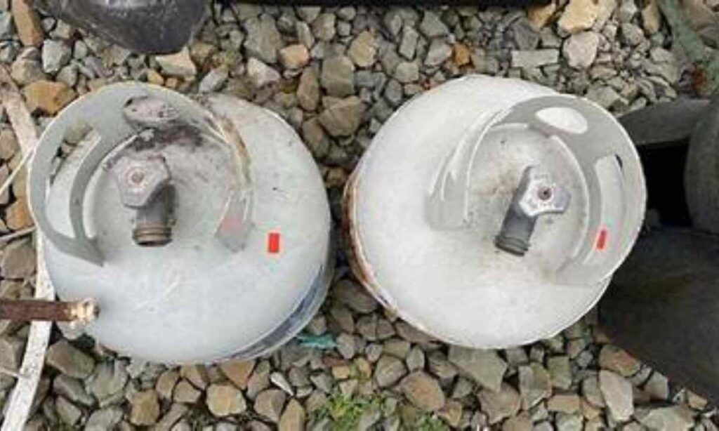 Standard Propane Tank (Half Full)
