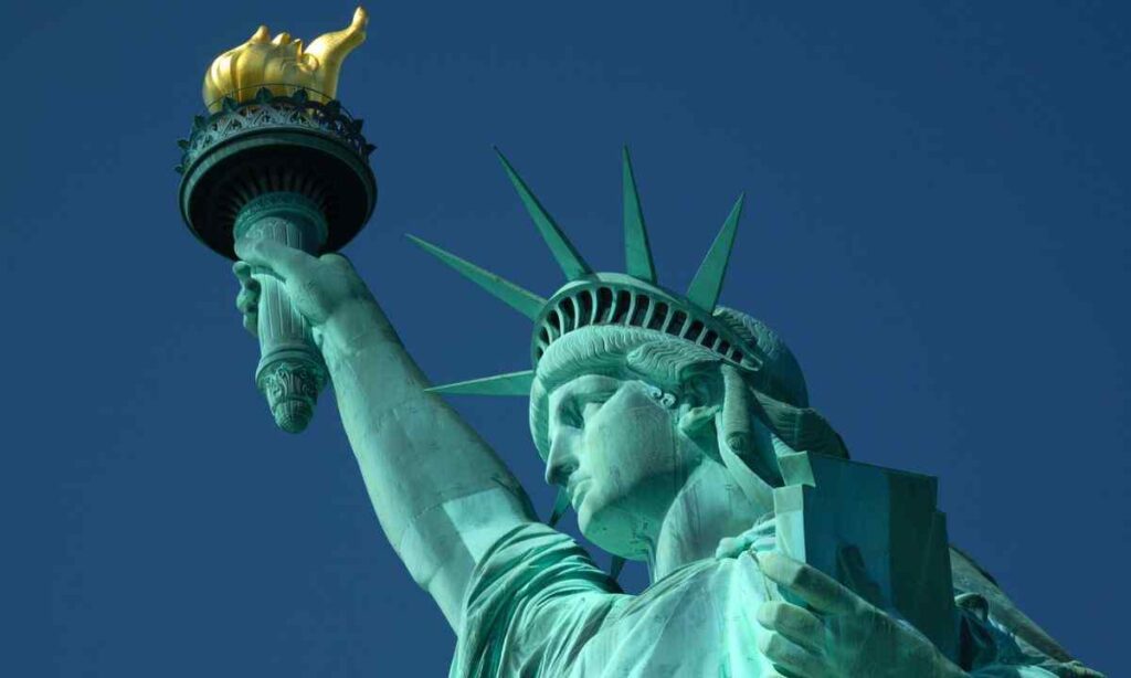 Statue of Liberty (Ground to Torch)