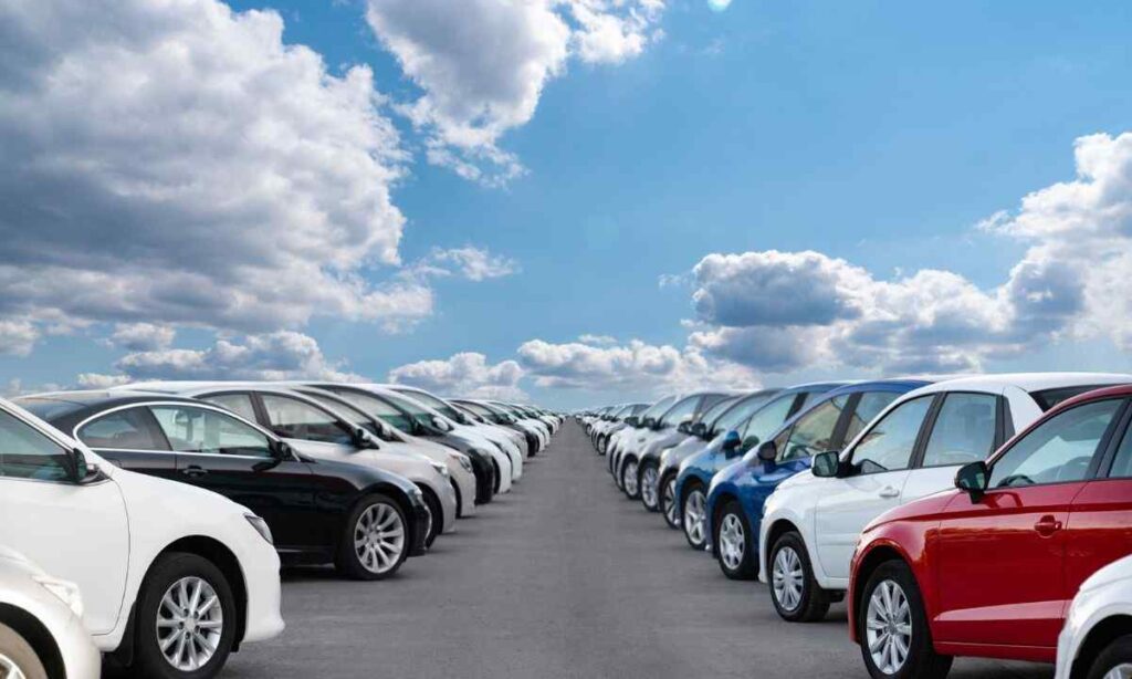 Three Average Cars (End to End)