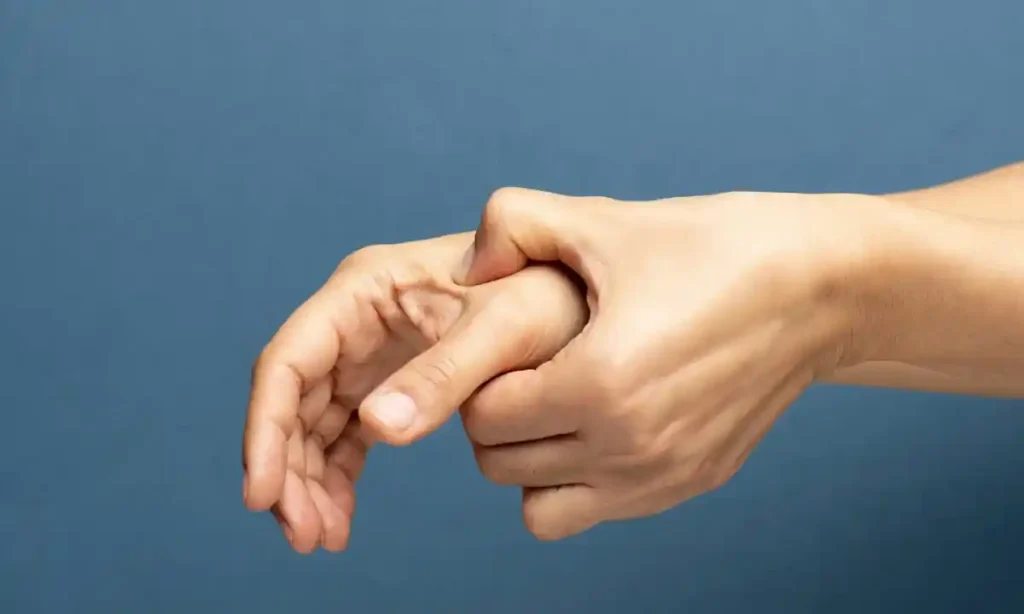 Thumb Top Joint
