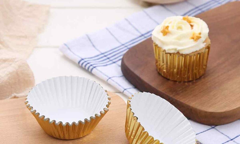 Standard Cupcake or Muffin Liner (Top Diameter)