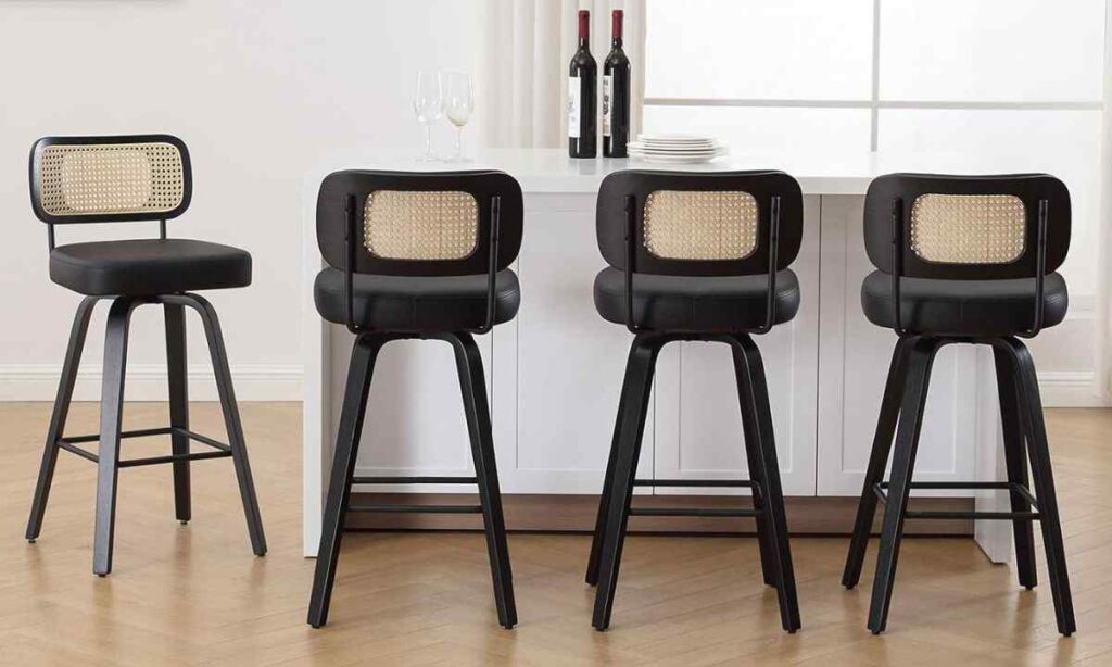 The Seat of a Bar Stool